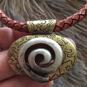 Braided medallion choker